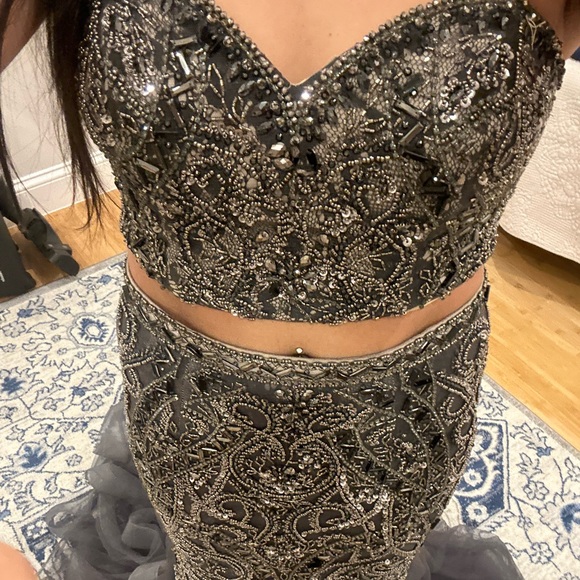 Prom dress or fancy Lehenga - Picture 2 of 5